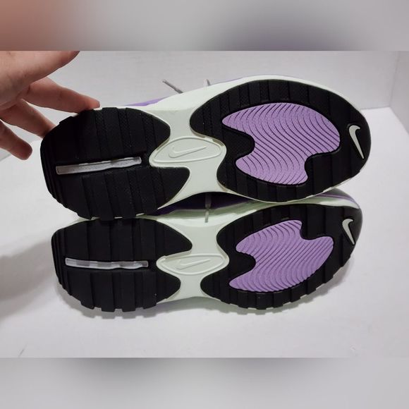 Nike Air Max Bliss Aura 4 Women's Sneakers Gray Purple Running Shoes Size 9 New - Picture 12 of 15